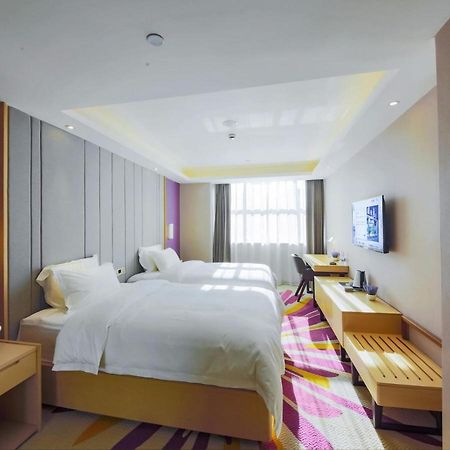 Lavande Hotels-Guangzhou Beijing Road Pedestrian Street Haizhu Square Metro Station Екстер'єр фото